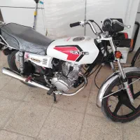 موتور کبیر ۱۲۵ خیلی تمیز|موتورسیکلت|شهرکرد, |دیوار