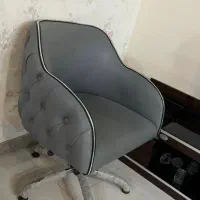 صندلی کاملا سالم