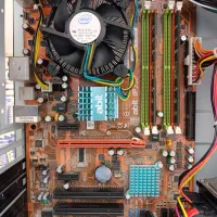 مادربورد ddr2 abit