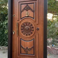 فروش ویژه انواع درب های ضدسرقت