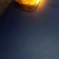 چند سنگ دارم که ازخود نور عبور میدهند
