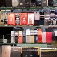 گوشی تعمیری لیست شده (بخون)