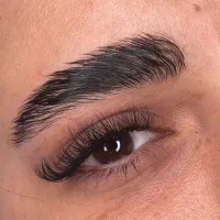 اکستنشن مژه،لیفت و لمینت مژه وابرو