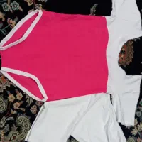 لباس ژیمناستیک یا مایو دخترانه|لباس|قم, قلعه یزدیها|دیوار