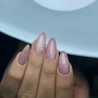 ناخن کار حرفه ای ژلیش ترمیم لمینت کاشت