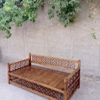تخت نشیمن گره چینی تمام چوب روس|مبلمان خانگی و میز عسلی|شیراز, دشت چنار|دیوار