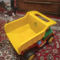 ماشین بزرگ بار کش