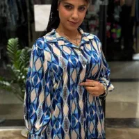 مزدیدوز وبیرونبر شومیز ساتن|استخدام صنعتی، فنی، مهندسی|پرند, فاز ۵|دیوار