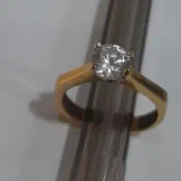 انگشتر تک نگین
