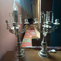 شمعدان نقره ای رنگ