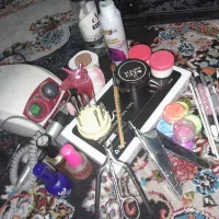 لوازم ناخن کاری در حد نو