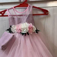 دو عدد لباس در حد نو سالم‌