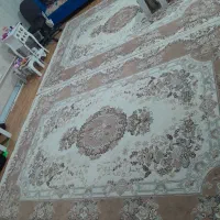 ۳ تخته فرش ۶ متری۲ تخته کرم گردویی ، ۱ تخته زرشکی