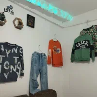 تعدادی بلوز یا لباس