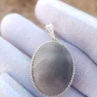 آویز نقره با سنگ در دودی
