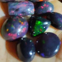 جواهر اوپال بلک اتشی