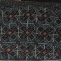 یک جفت پشتی بزرگ