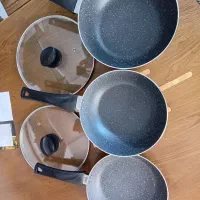 یک سرویس ماهیتابه ۳تایی مارک عروس|ظروف پخت‌وپز|رودهن, |دیوار