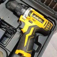 پیچ گوشتی شارژی 12 و 18 ولت A.M.A با لوازم