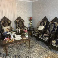 ۹ عدد مبل قالی بسیار تمیز اصلا استفاده نشده