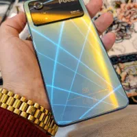 پوکوx4پرو تمیز