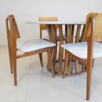 میز و صندلی