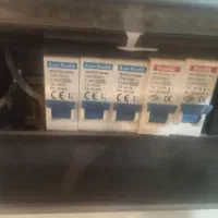 خدمات برق خانگی وصنعتی