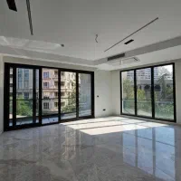 اپارتمانی با دسترسی بی نظیر/پارکینگ انباری اسانسور