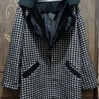 پالتو|لباس|بیرجند, |دیوار