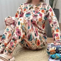 لباس خونگی|لباس|آبیک, |دیوار