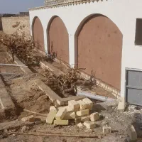 سیمانکاری سیاه سفید شیب بندی پشت بام