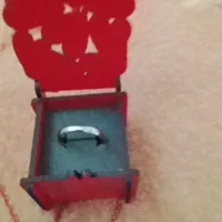 انگشتر با جعبه|بدلیجات|شاهینشهر, عطار|دیوار