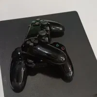 ps4 slim و ps4 fat