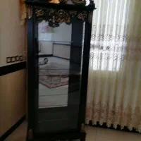 بوفه و زیرتلوزیون