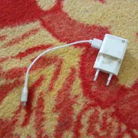 شارژ کن اسپیکر خراب هست معاوضه دارم