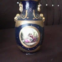 گلدان سورمه ای