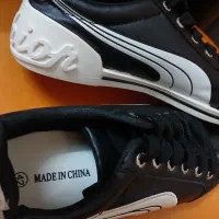 کتانی سفید مشکی