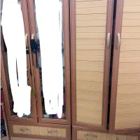 کمد و ویترین