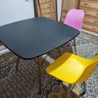 میز و صندلی