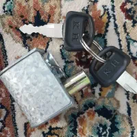 قفل گردن موتور نو هستش و ۴ تا راهنما هندا|قطعات یدکی و لوازم جانبی|مشهد, شهید بهشتی|دیوار