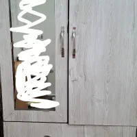 کمد لباس کشودار