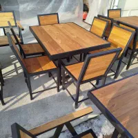 میز و صندلی