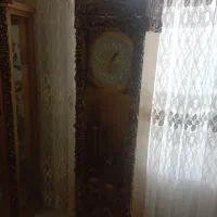ساعت ایستاده رنگ طلایی