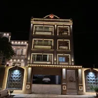 منزل مبله خونه لوکس VIP|اجارهٔ کوتاه‌مدت آپارتمان و سوئیت|شیراز, شهرک گلستان|دیوار