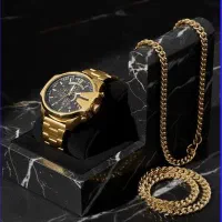 ست ساعت مچی مردانه طلایی صفحه مشکی مدل U700 +