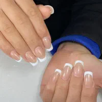کاشت ناخن|خدمات آرایشگری و زیبایی|تهران, تولید دارو|دیوار
