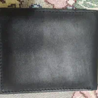 یک عدد کیف چرمی جببی گم شده است مژدگانی بگیرید