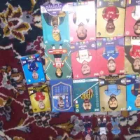 ۱۲ عدد کیمدی با برچسب و مجسمه