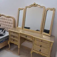 میز آرایشی