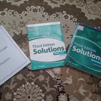 کتاب solution Elenentry  به همراه کتاب کار و جزوه